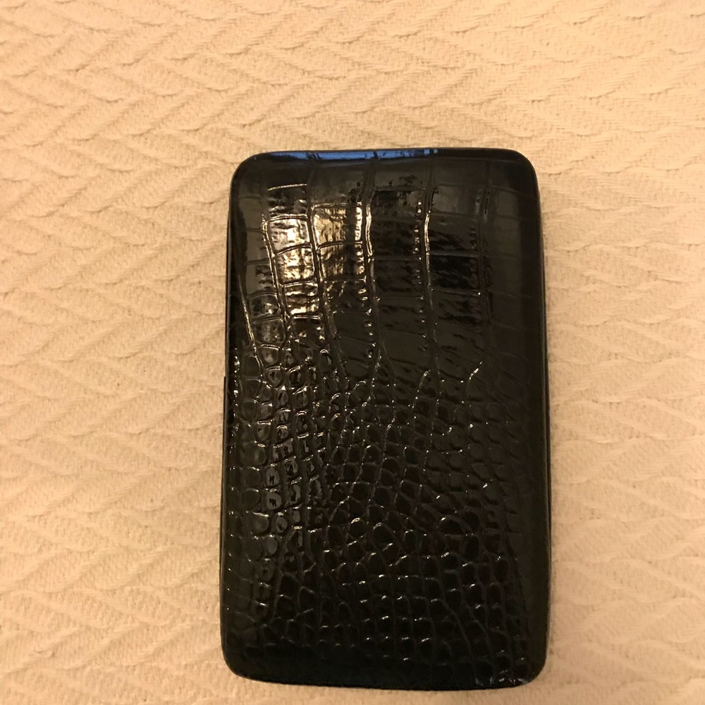 Black wallet